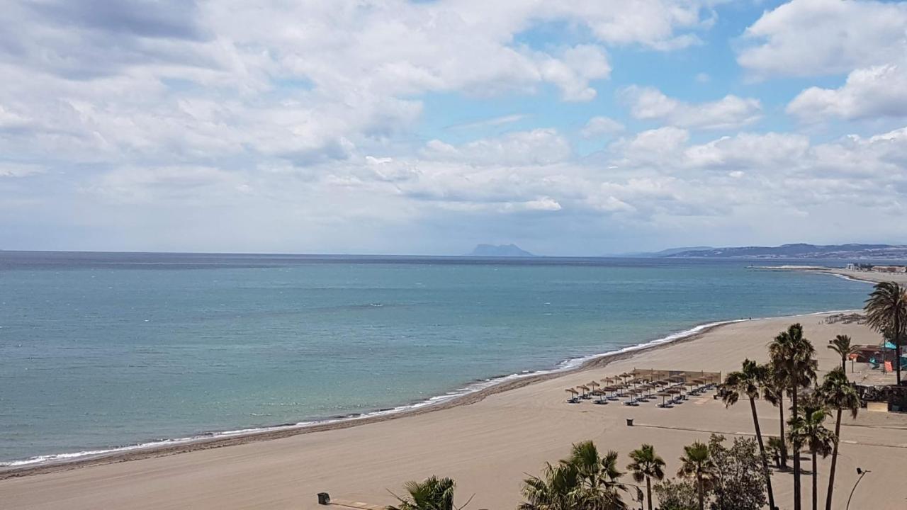 Apartamento Aguamarina 5C Primera Linea De Playa Естепона Екстериор снимка